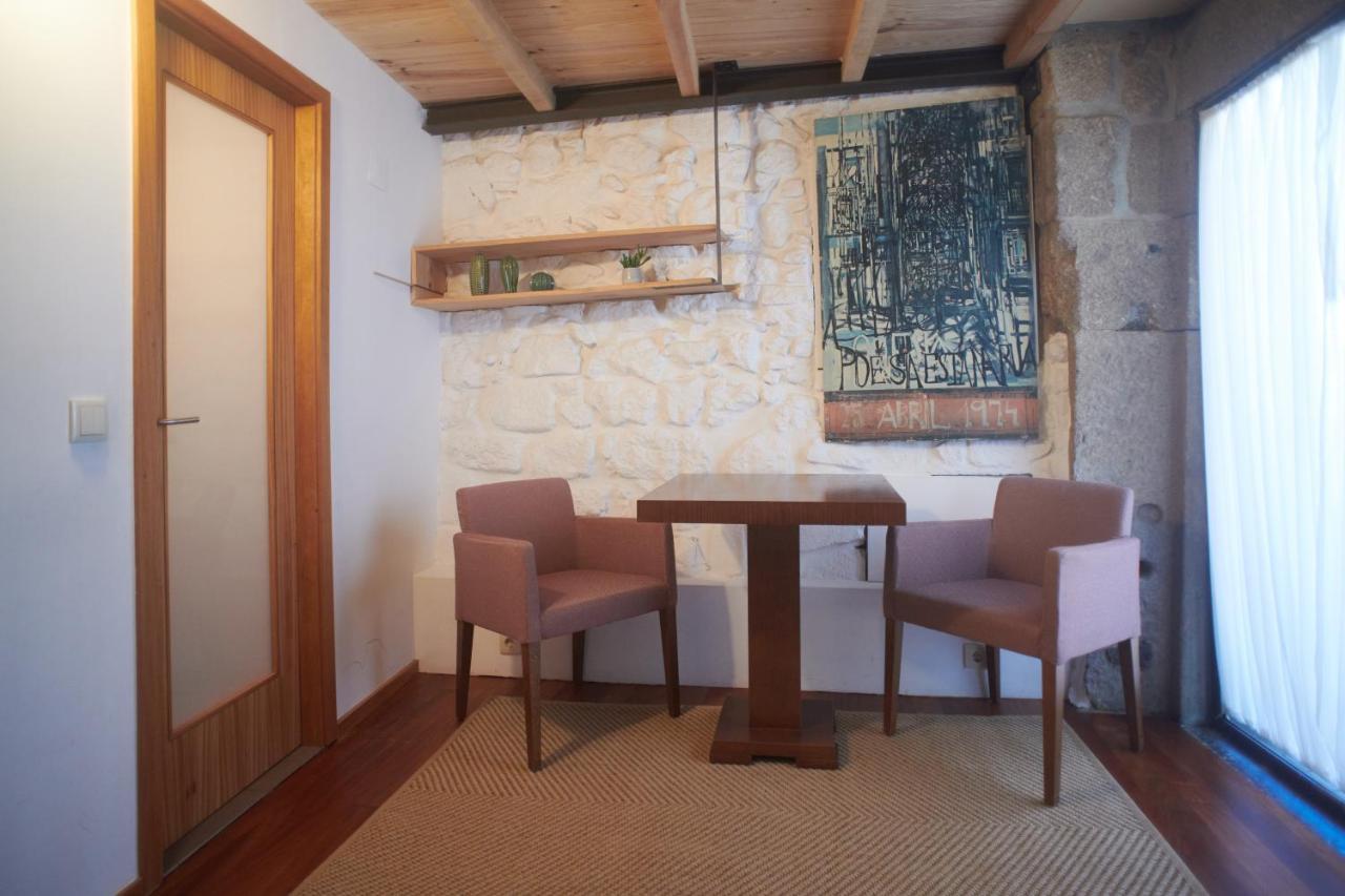 Casa Da Praca Velha Guest House Braga Luaran gambar