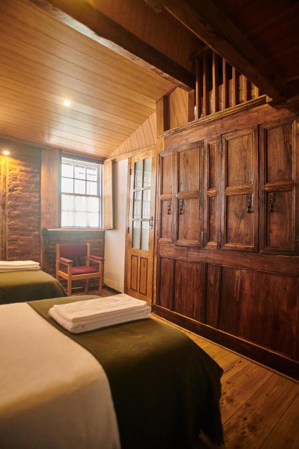 Casa Da Praca Velha Guest House Braga Luaran gambar